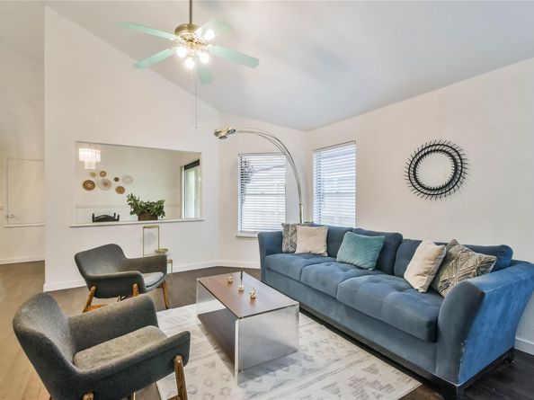 3734 Varla Lane, Houston TX 77014