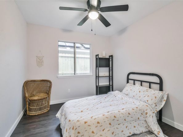 3734 Varla Lane, Houston TX 77014