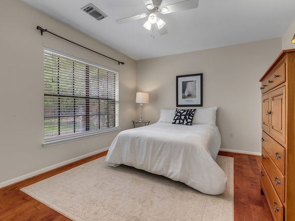 15 Nightwind Place, The Woodlands TX 77381