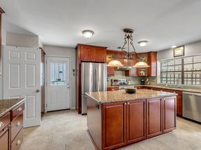 15 Nightwind Place, The Woodlands TX 77381