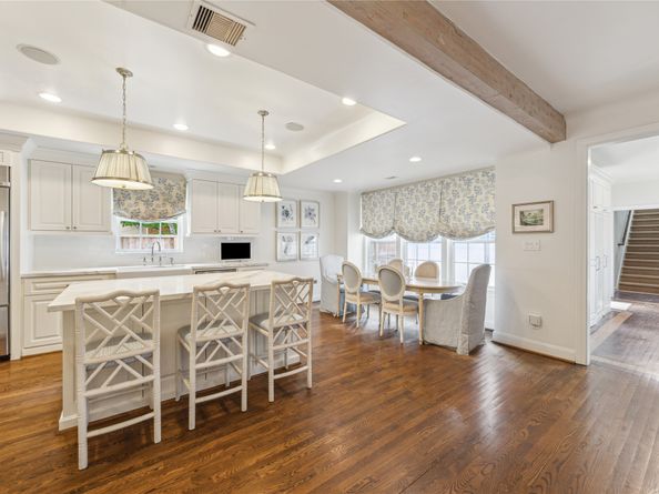 2418 Stanmore Drive, Houston TX 77019