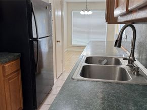 10942 Dunvegan Way, Houston TX 77013