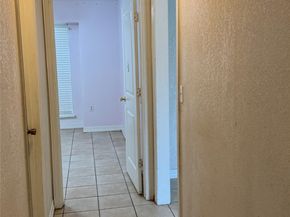 10942 Dunvegan Way, Houston TX 77013