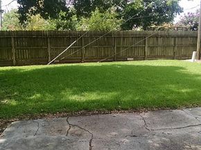 10942 Dunvegan Way, Houston TX 77013