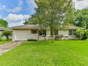 5527 Winding Creek Way, Houston TX 77017