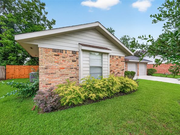 5921 Ariel Street, Houston TX 77074