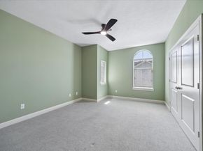 5610 Kiam Street B, Houston TX 77007