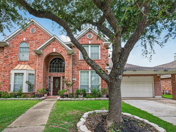 12318 Shadow Green Drive, Houston TX 77082