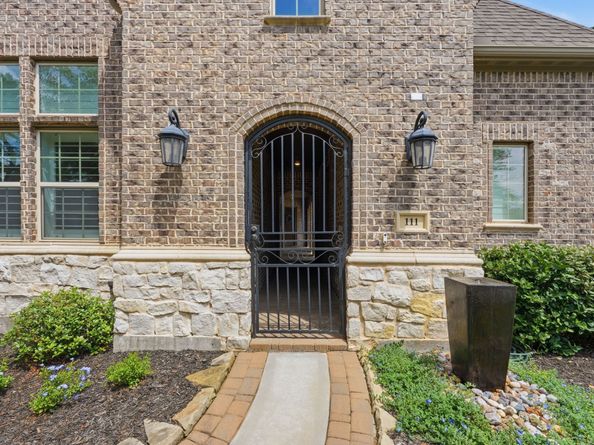 111 N Bimini Twist Circle, The Woodlands TX 77375