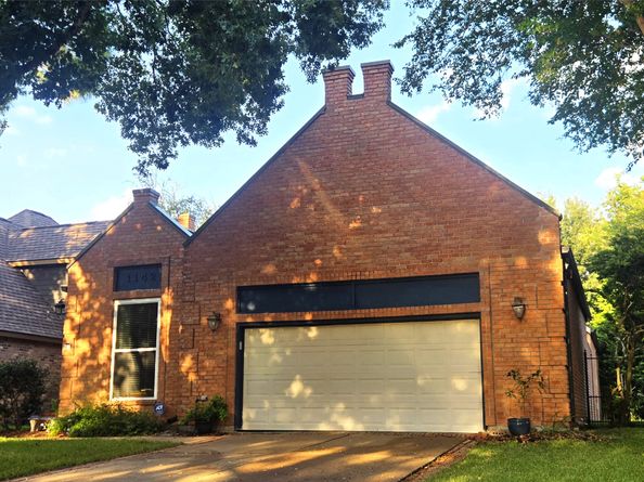 1142 Misty Lake Drive, Sugar Land TX 77498