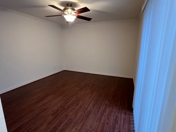 6401 Deihl Road 1402, Houston TX 77092