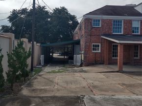 2011 Binz Street 8, Houston TX 77004