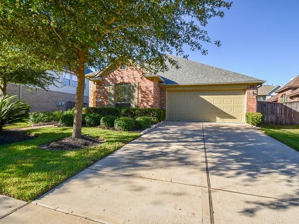 18426 N Settlers Shore Drive, Cypress TX 77433