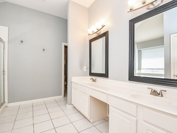 10402 Indian Paintbrush Lane, Houston TX 77095