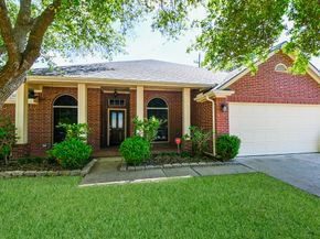 10402 Indian Paintbrush Lane, Houston TX 77095