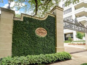 2121 Kirby Drive 12N, Houston TX 77019