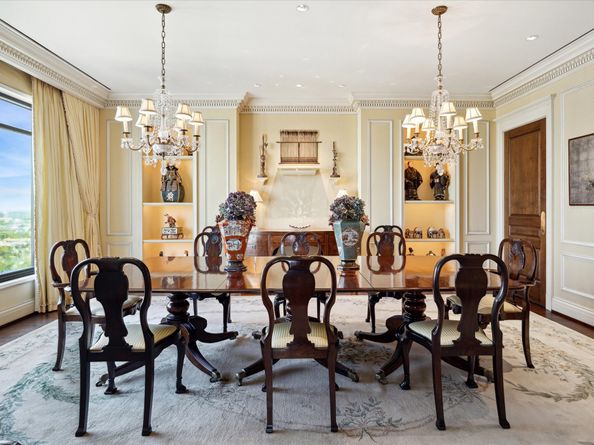 2121 Kirby Drive 12N, Houston TX 77019