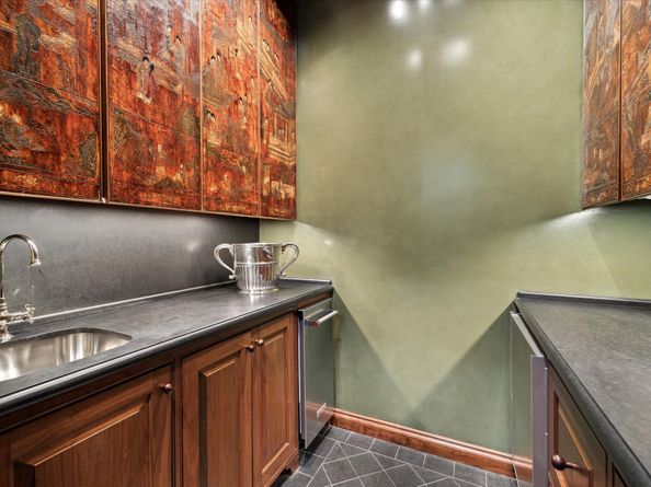 2121 Kirby Drive 12N, Houston TX 77019