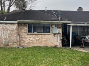 8907 S Dairy Ashford Road, Houston TX 77099