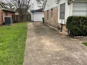8907 S Dairy Ashford Road, Houston TX 77099