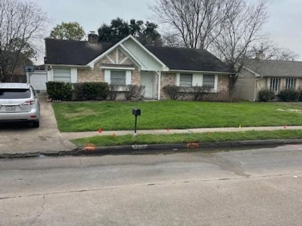 8907 S Dairy Ashford Road, Houston TX 77099