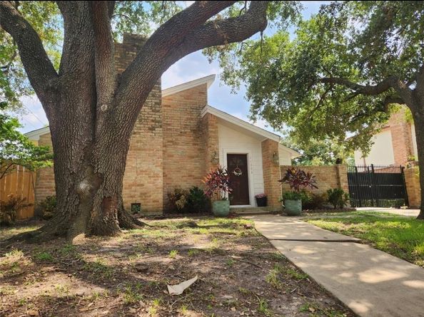 11303 Olympia Drive, Houston TX 77077