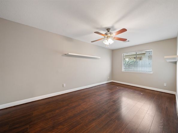 27088 Crown Chase Drive, Kingwood TX 77339