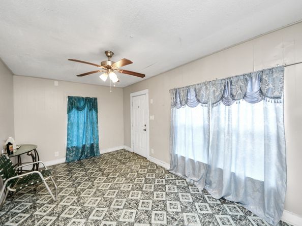 311 N Cesar Chavez Boulevard, Houston TX 77011