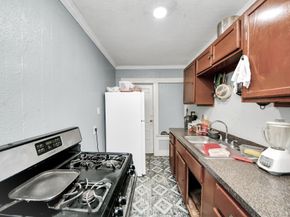 311 N Cesar Chavez Boulevard, Houston TX 77011