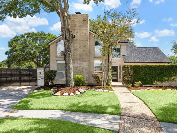 15007 Pleasant Valley Road, Houston TX 77062