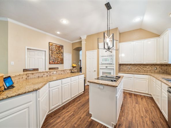 39 Pinery Ridge Place, The Woodlands TX 77382
