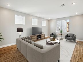 5522 Kiam Street A, Houston TX 77007
