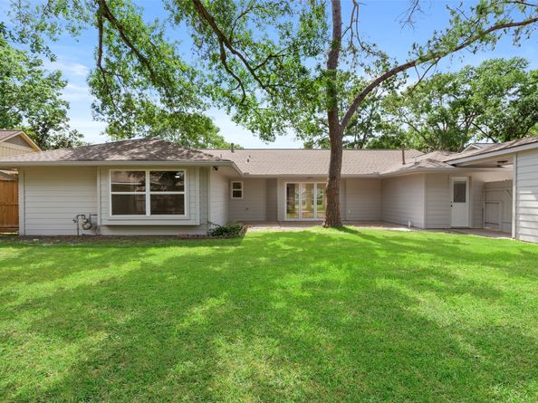 2610 Moss Hill Drive, Houston TX 77080