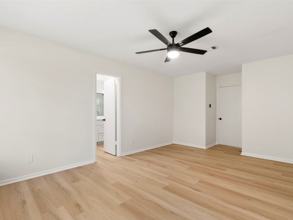 2610 Moss Hill Drive, Houston TX 77080