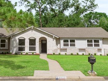 2610 Moss Hill Drive