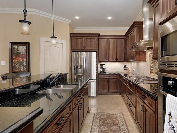 1215 W Bell Street, Houston TX 77019