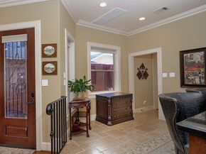 1215 W Bell Street, Houston TX 77019