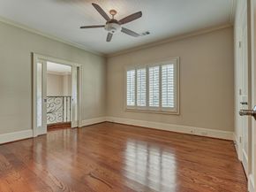 14 Regent Square, The Woodlands TX 77381