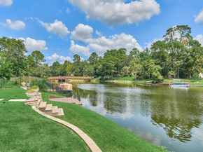 14 Regent Square, The Woodlands TX 77381