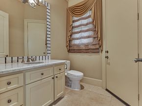 14 Regent Square, The Woodlands TX 77381