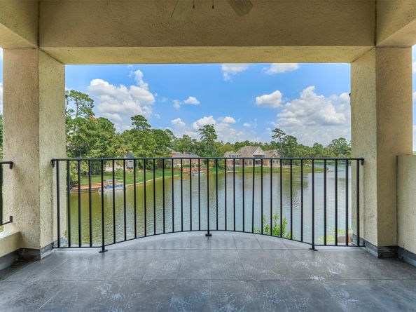 14 Regent Square, The Woodlands TX 77381