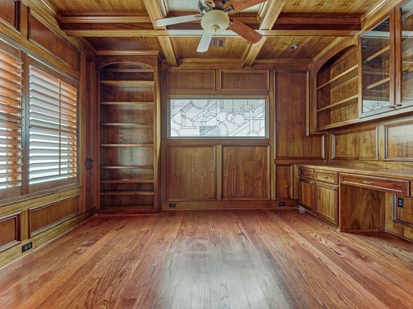 14 Regent Square, The Woodlands TX 77381