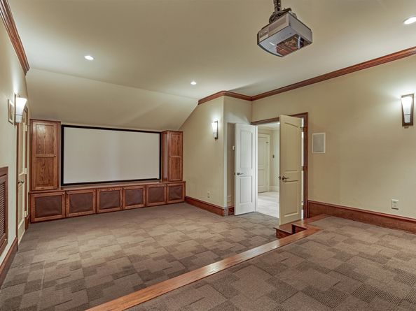 14 Regent Square, The Woodlands TX 77381