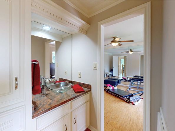 734 Plainwood Drive, Houston TX 77079