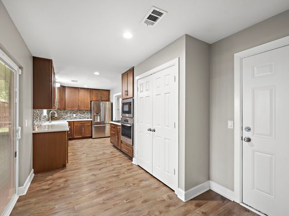 319 Arvana Street, Houston TX 77034