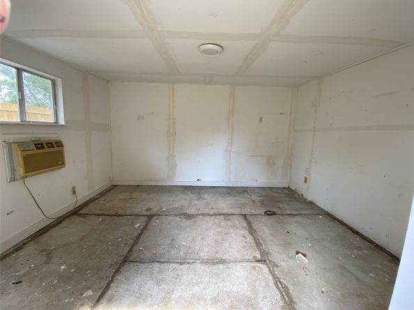 6523 Fawnwood Drive, Spring TX 77389