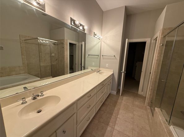 7650 Springhill Street 601, Houston TX 77021