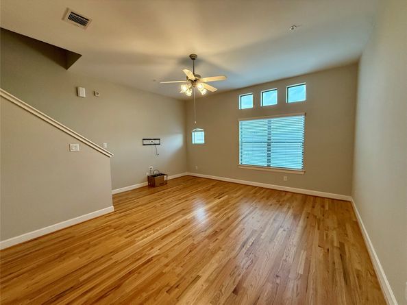 7650 Springhill Street 601, Houston TX 77021