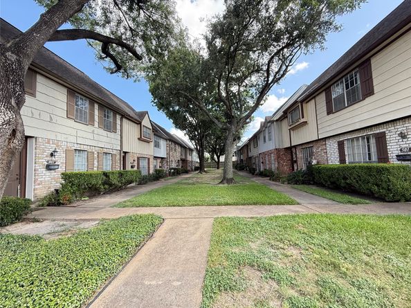 8101 Amelia Road 507, Houston TX 77055