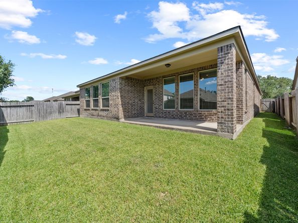 23419 Banks Mill Drive, New Caney TX 77357